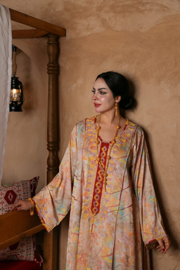 راندة مع شغل معلم مغربي