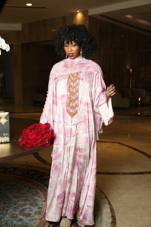 راندة مغربية مع شك يدوي